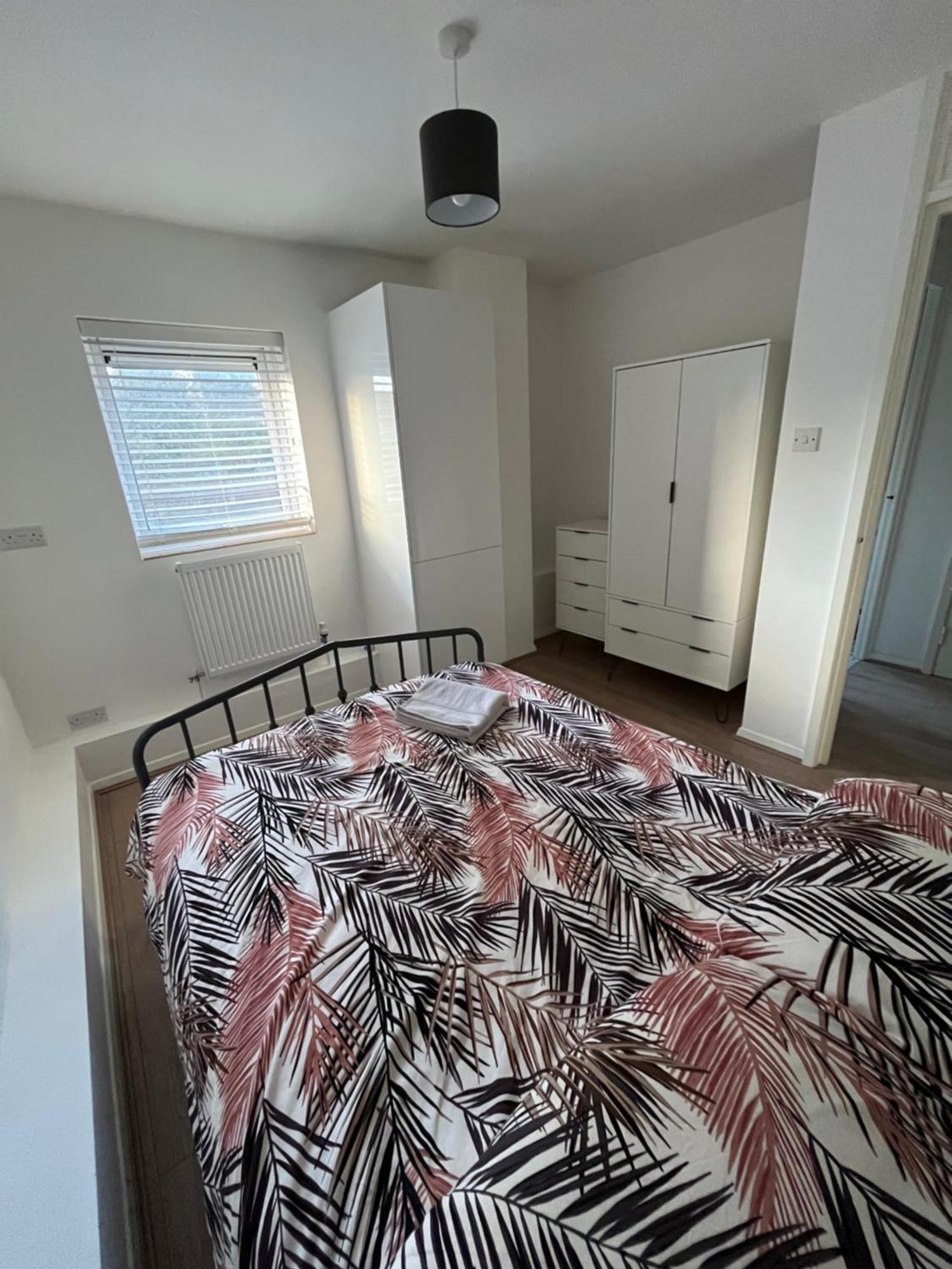 沃特福德Immaculate 2 Bed Flat With Free Parking!公寓 外观 照片